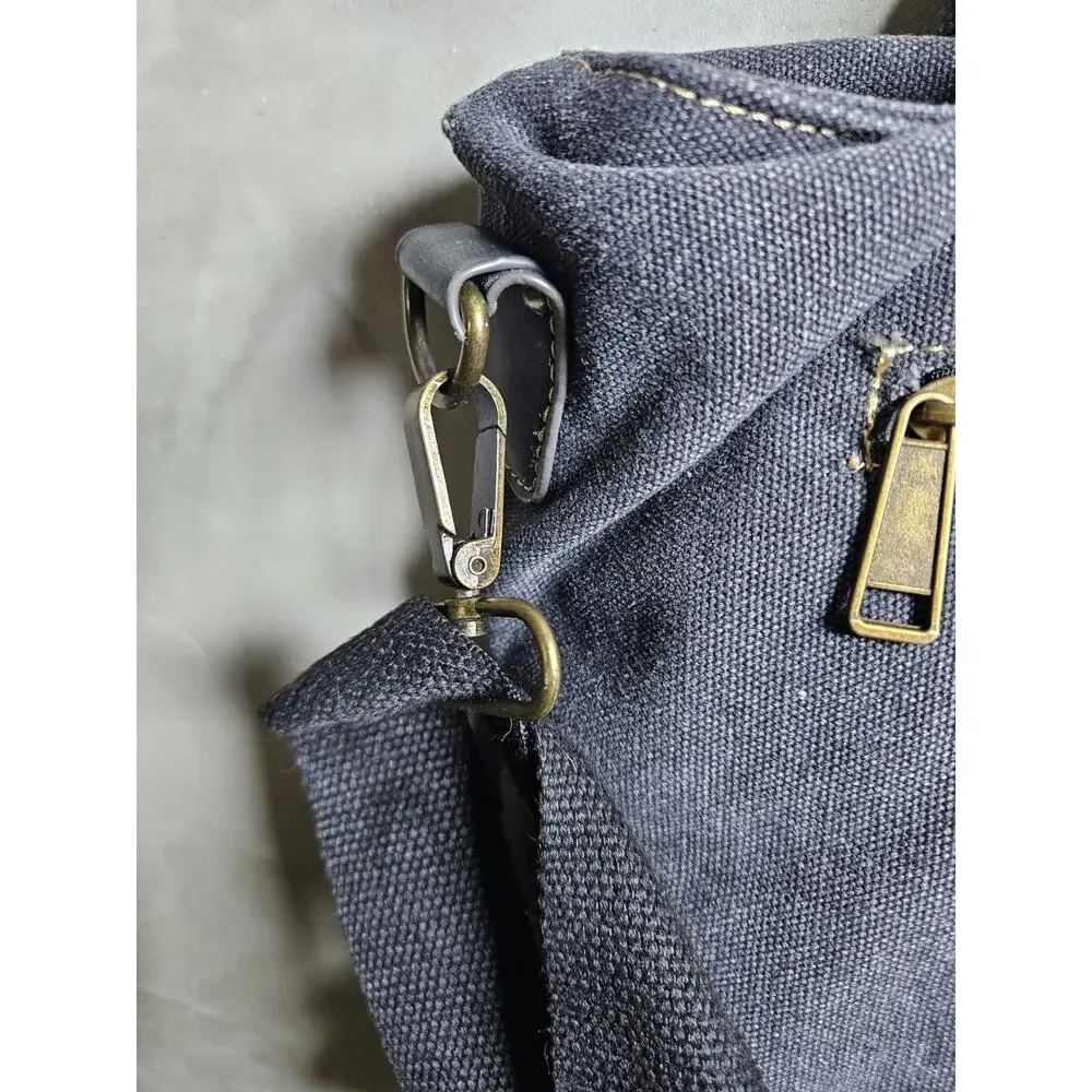 Gray Canvas Shoulder/Messenger Laptop/Book Bag w/ Adjustable Strap Fits 13-14 in